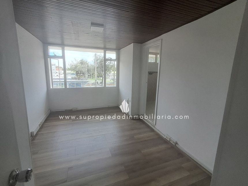 Oficina en arriendo Cundinamarca Bogotá Lago Gaitan 151 m2 Habitaciones 0 Baños 4 Garajes 0 Precio $3800000