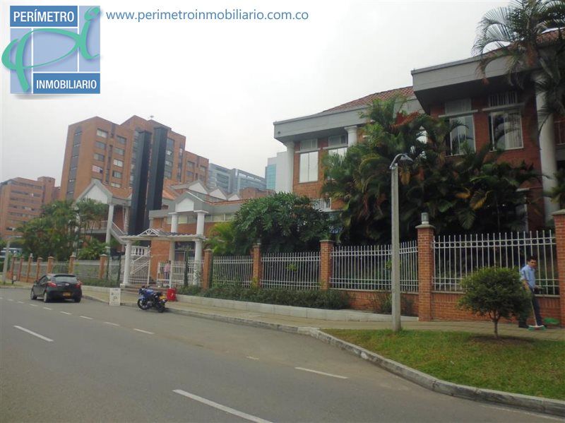 Oficina en arriendo Antioquia Medellín Urbanizacion Santa Maria De Oviedo 49 m2 Habitaciones 0 Baños 1 Garajes 1 Precio $3650000