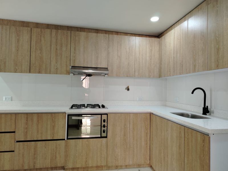 Apartamento en arriendo Antioquia Envigado Areka 142 m2 Habitaciones 3 Baños 3 Garajes 2 Precio $4700000