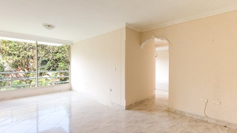 Apartamento en arriendo Antioquia Medellín Los Alpes 67 m2 Habitaciones 3 Baños 2 Garajes 1 Precio $2700000