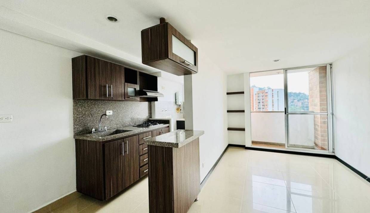 Apartamento en arriendo Antioquia Itagüí Zona Rural 68 m2 Habitaciones 3 Baños 2 Garajes 0 Precio $2210000