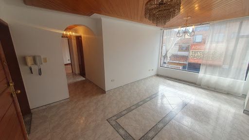 Apartamento en arriendo Cundinamarca Bogotá Cedro Salazar 68 m2 Habitaciones 3 Baños 2 Garajes 1 Precio $2380000