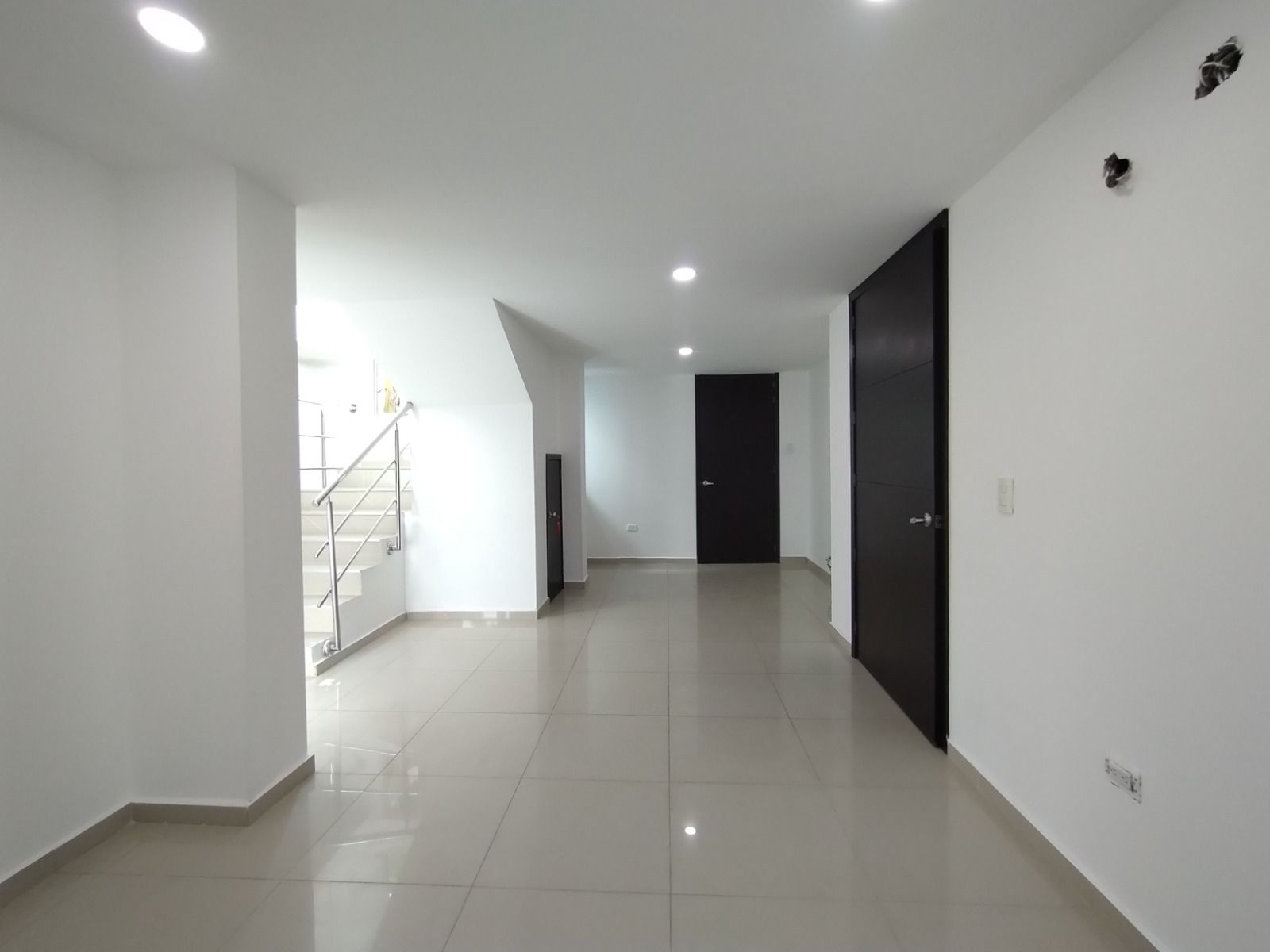 Apartamento en arriendo Atlántico Barranquilla Ciudad Jardin 152 m2 Habitaciones 3 Baños 4 Garajes 2 Precio $4500000