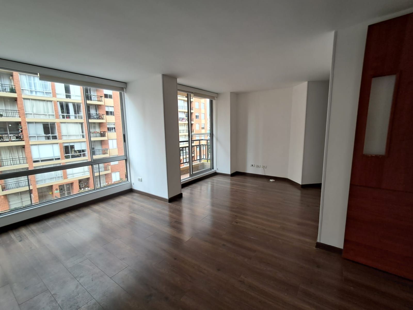 Apartamento en arriendo Cundinamarca Bogotá Cr Portales Del Norte Et Iii 64 m2 Habitaciones 3 Baños 2 Garajes 0 Precio $3100000
