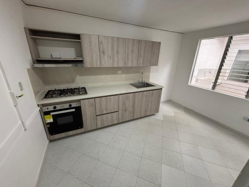 Casa en arriendo Antioquia Envigado La Mina 130 m2 Habitaciones 4 Baños 3 Garajes 0 Precio $3450000