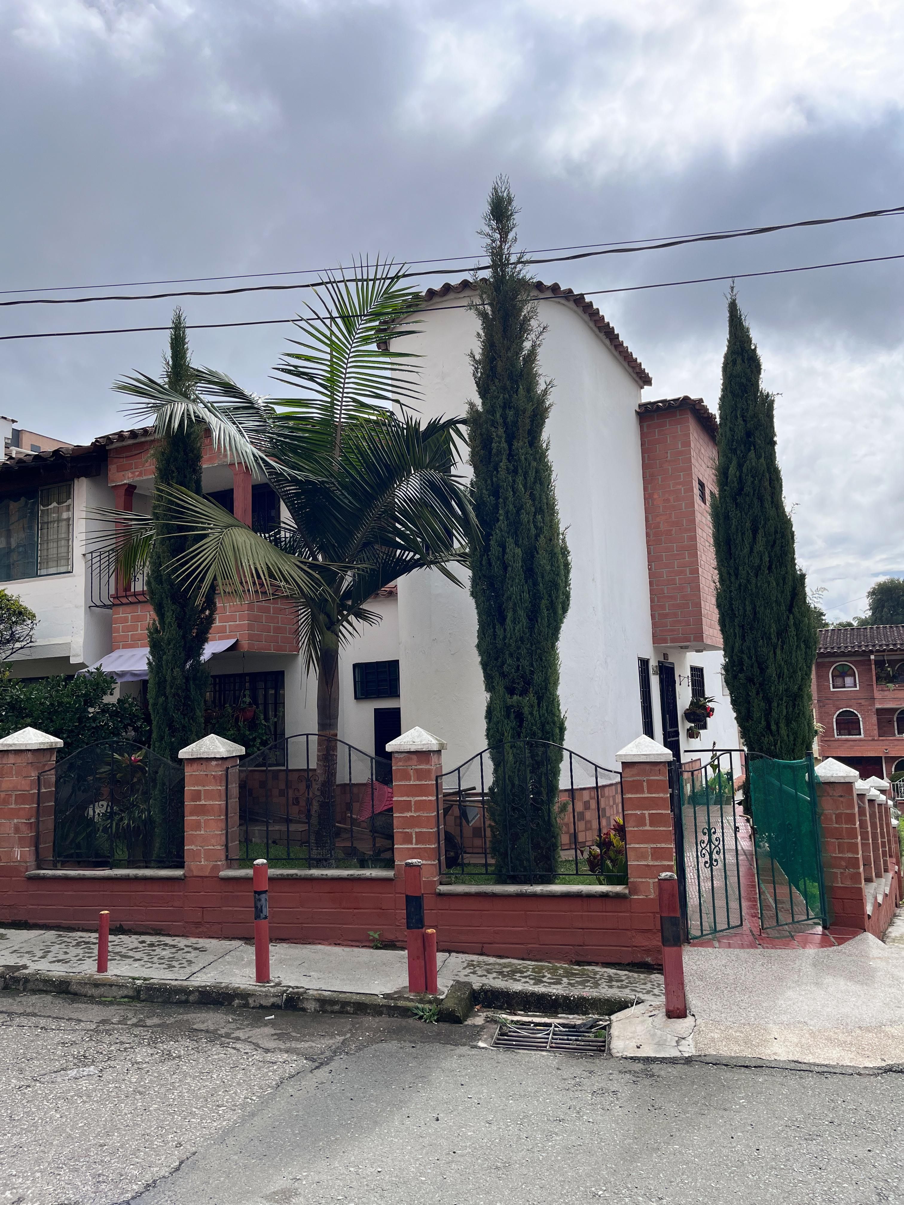 Casa en venta Antioquia Rionegro La Predera 122 m2 Habitaciones 4 Baños 4 Garajes 1 Precio $685000000