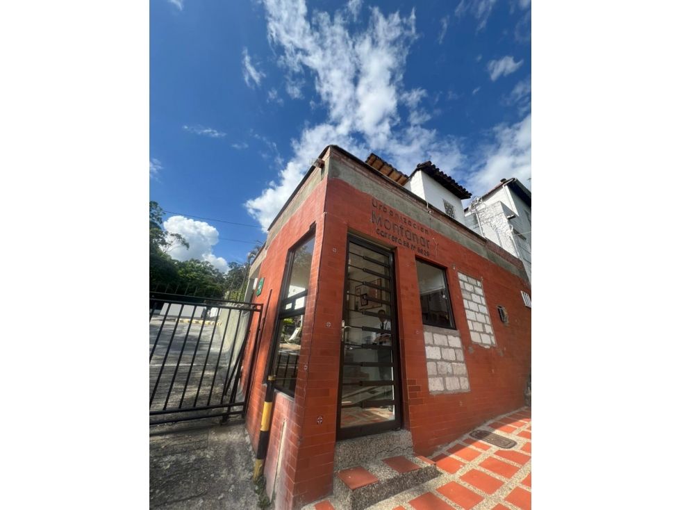 Casa en arriendo Antioquia Medellín La Candelaria 81 m2 Habitaciones 4 Baños 2 Garajes 0 Precio $2000000