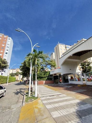 Apartamento en arriendo Santander Bucaramanga Mutis 72 m2 Habitaciones 3 Baños 2 Garajes 1 Precio $1653000