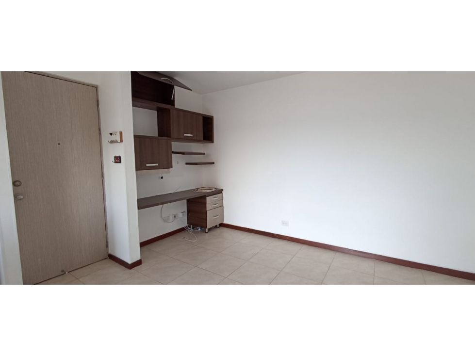 Apartamento en arriendo Antioquia Envigado Loma Del Barro 65 m2 Habitaciones 3 Baños 2 Garajes 0 Precio $2500000