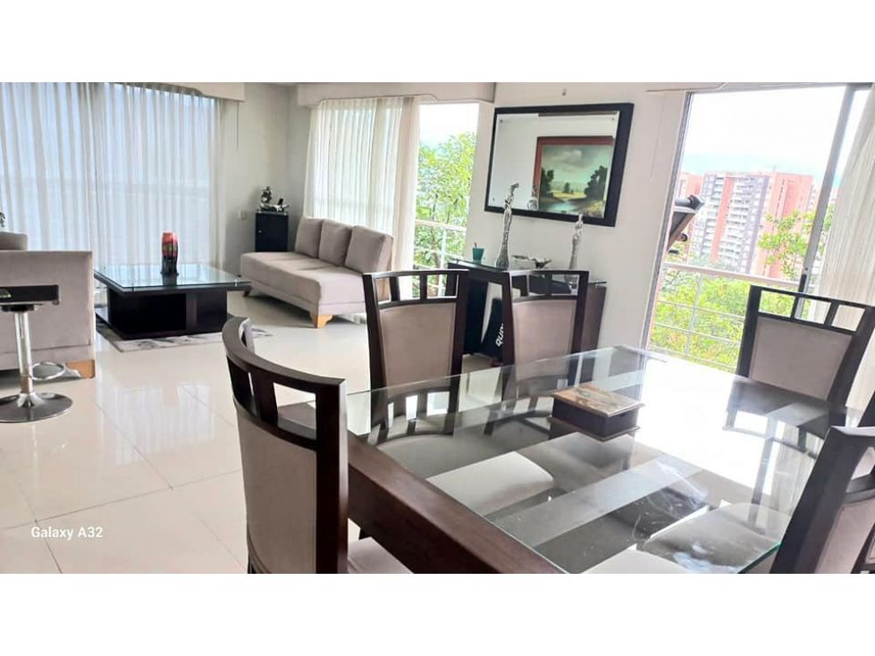 Casa en venta Antioquia Envigado Cd San Lucas 170 m2 Habitaciones 5 Baños 4 Garajes 3 Precio $1360000000