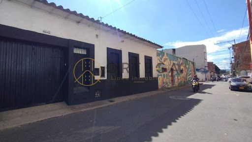 Casa en arriendo Santander Bucaramanga Centro 210 m2 Habitaciones 4 Baños 2 Garajes 0 Precio $2500000