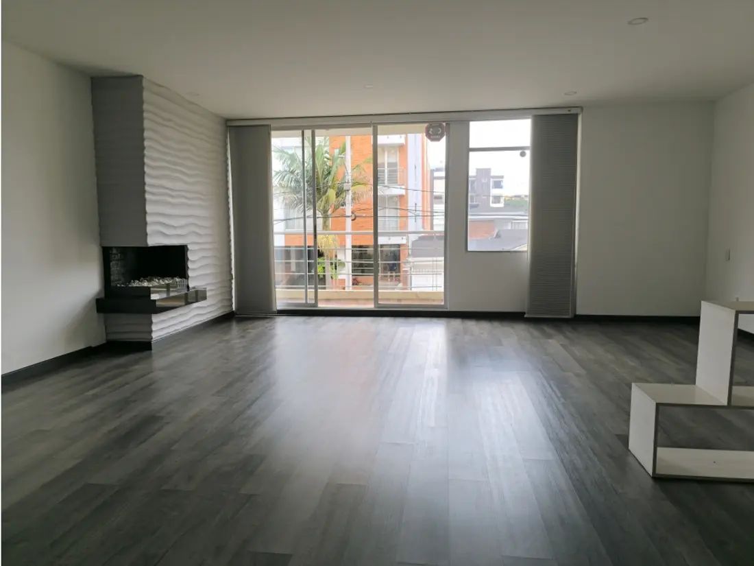Apartamento en venta Cundinamarca Bogotá Los Cedritos 118 m2 Habitaciones 3 Baños 2 Garajes 2 Precio $469000000