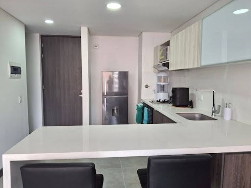 Apartaestudio en arriendo Antioquia Medellín Castropol 50 m2 Habitaciones 1 Baños 1 Garajes 1 Precio $3000000