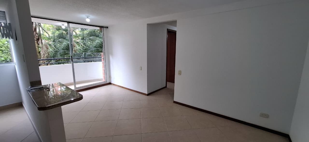 Apartamento en arriendo Antioquia Medellín Asomadera No3 58 m2 Habitaciones 3 Baños 2 Garajes 1 Precio $2500000