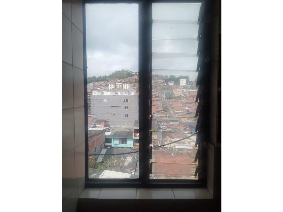 Apartamento en venta Caldas Manizales Manizales 54 m2 Habitaciones 2 Baños 2 Garajes 1 Precio $240000000