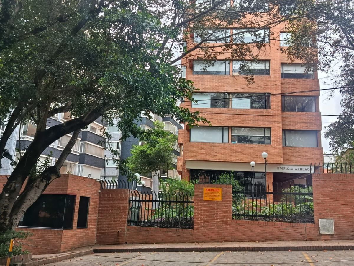 Apartamento en arriendo Cundinamarca Bogotá La Cabrera 212 m2 Habitaciones 3 Baños 2 Garajes 2 Precio $12500000