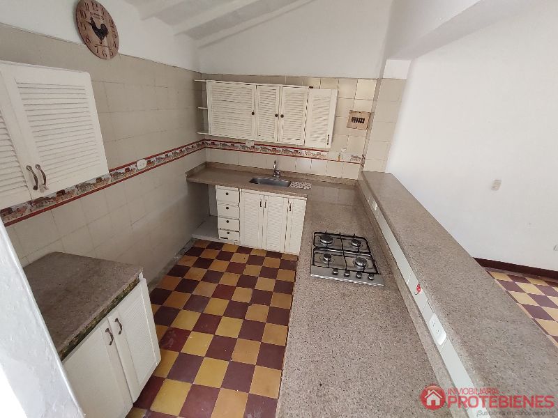 Casa en arriendo Antioquia Medellín Enciso 110 m2 Habitaciones 3 Baños 2 Garajes 0 Precio $1700000