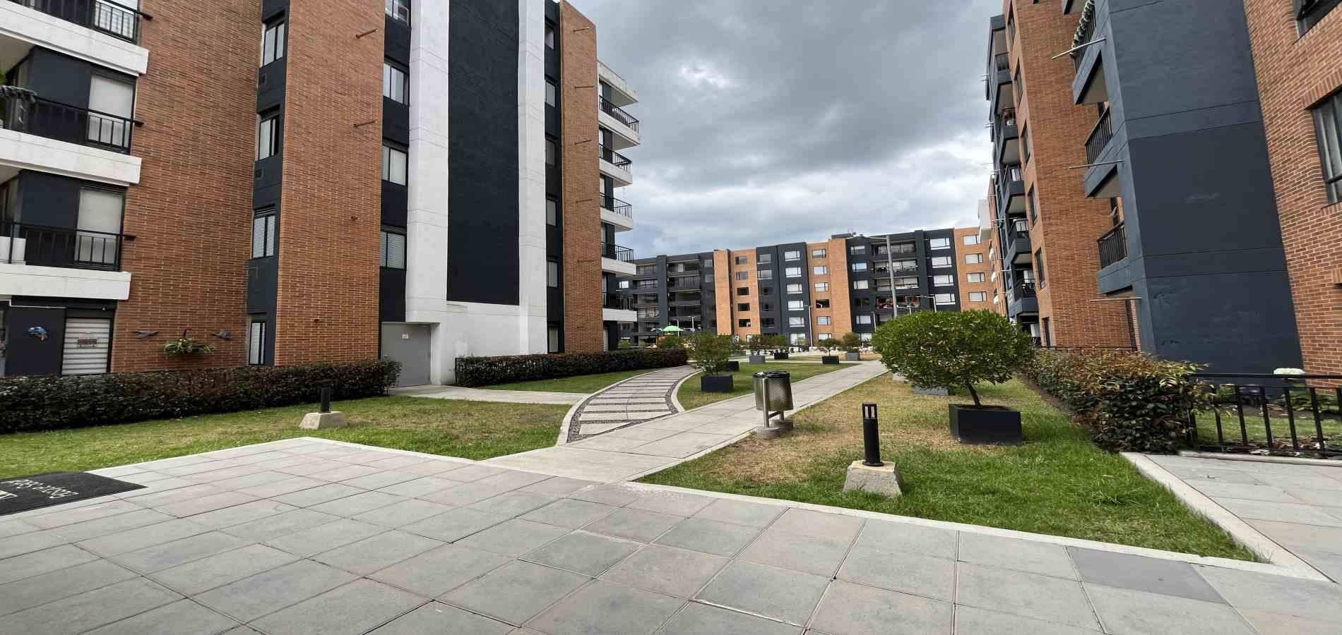Apartamento en arriendo Cundinamarca Cajicá Tocarinda 89 m2 Habitaciones 3 Baños 4 Garajes 2 Precio $4200000