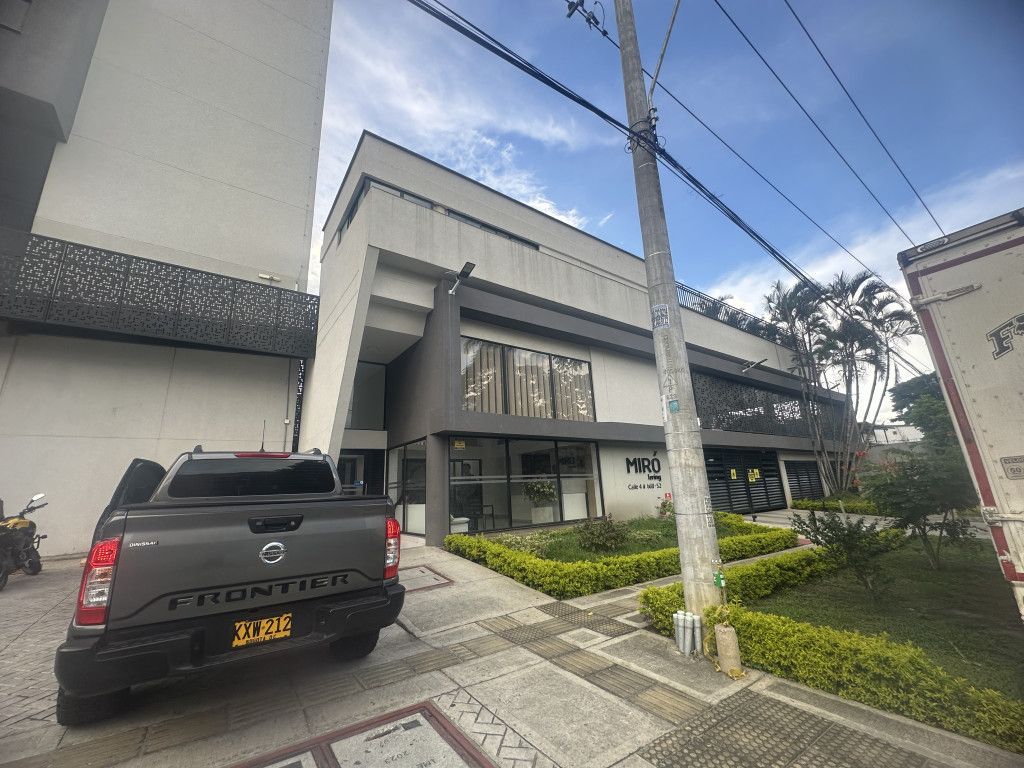 Apartamento en venta Valle Del Cauca Cali El Refugio 33 m2 Habitaciones 1 Baños 1 Garajes 0 Precio $330000000
