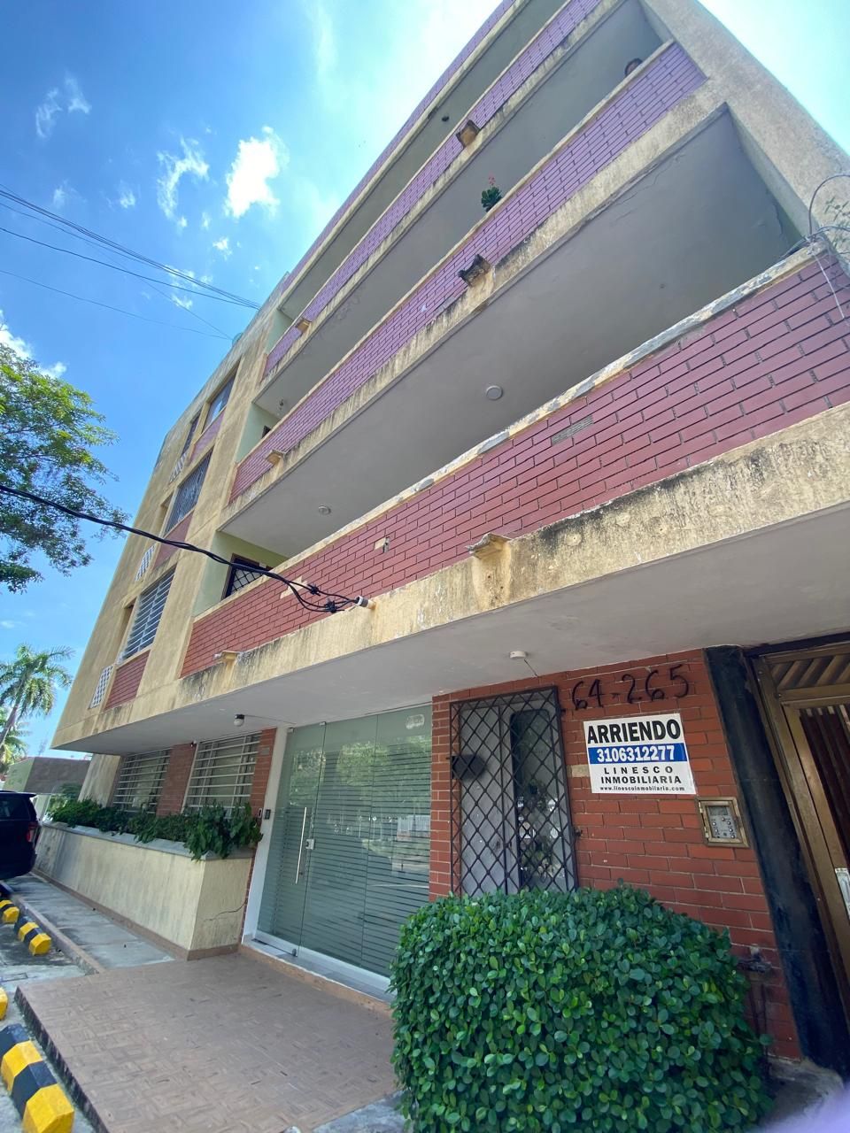 Apartamento en arriendo Atlántico Barranquilla El Prado 80 m2 Habitaciones 2 Baños 3 Garajes 1 Precio $1500000