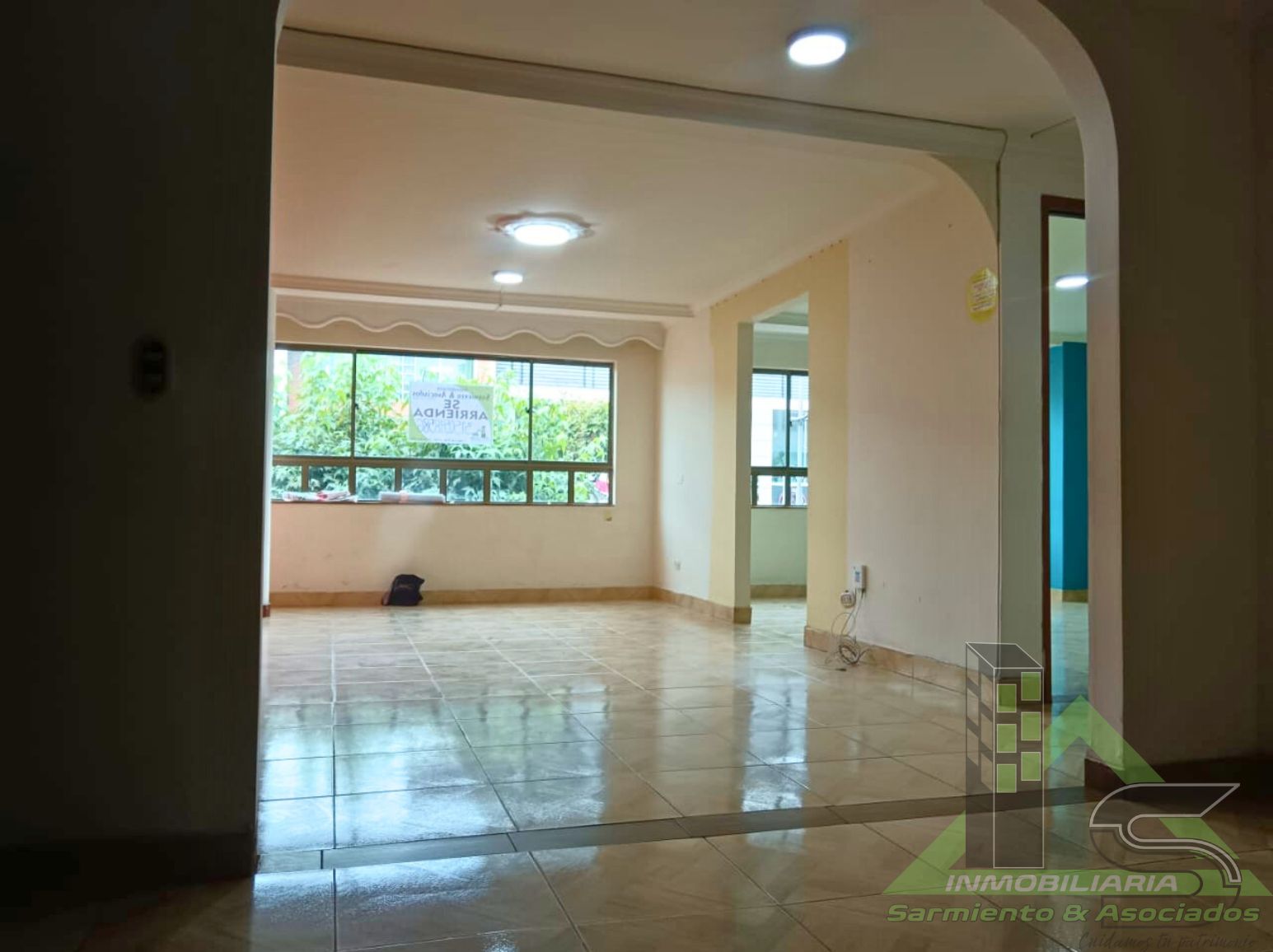 Local en arriendo Cundinamarca Zipaquirá Vereda Centro 146 m2 Habitaciones 0 Baños 2 Garajes 0 Precio $3500000