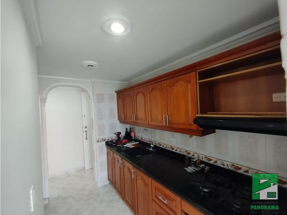 Apartamento en arriendo Antioquia Medellín Urbanizacion Sorrento 97 m2 Habitaciones 3 Baños 2 Garajes 1 Precio $3150000