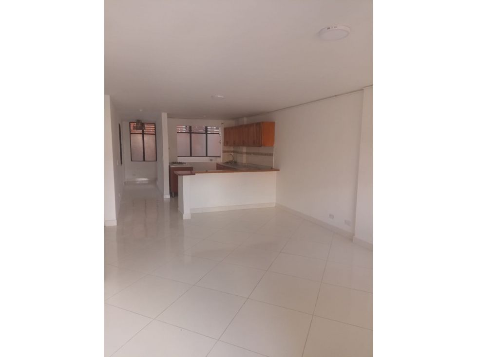Apartamento en arriendo Antioquia Medellín Trinidad 83 m2 Habitaciones 3 Baños 2 Garajes 0 Precio $1800000