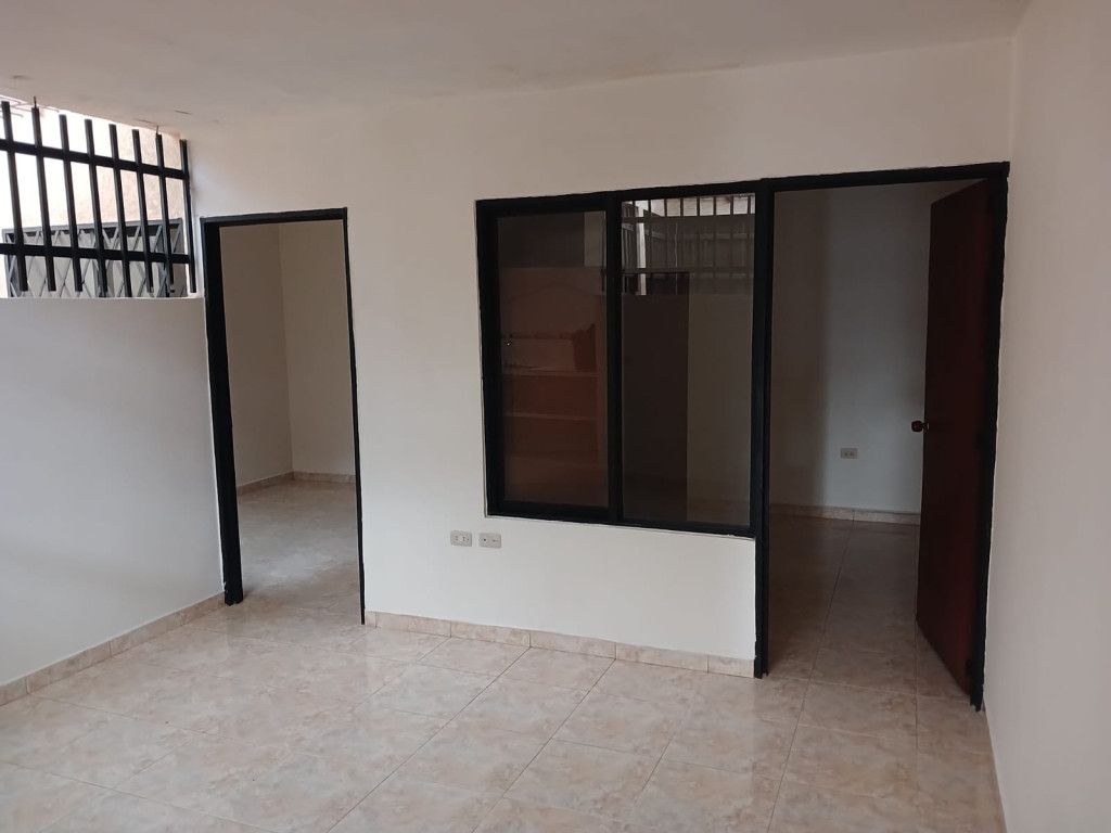 Apartamento en arriendo Valle Del Cauca Cali Atanasio Girardot 40 m2 Habitaciones 2 Baños 1 Garajes 0 Precio $760000