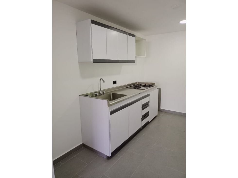 Casa en arriendo Antioquia Medellín Los Pinos 200 m2 Habitaciones 4 Baños 4 Garajes 0 Precio $7000000