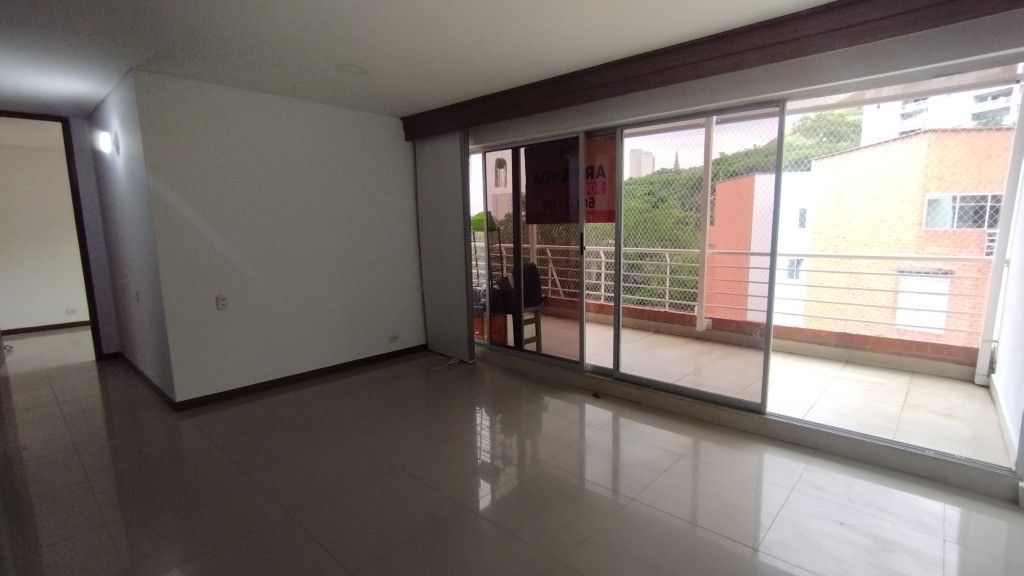 Apartamento en arriendo Valle Del Cauca Cali Sector La Luisa Bella Suiza 61 m2 Habitaciones 2 Baños 2 Garajes 1 Precio $2800000