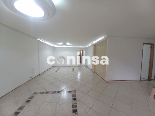 Apartamento en arriendo Antioquia Medellín Naranjal 120 m2 Habitaciones 4 Baños 2 Garajes 1 Precio $2600000