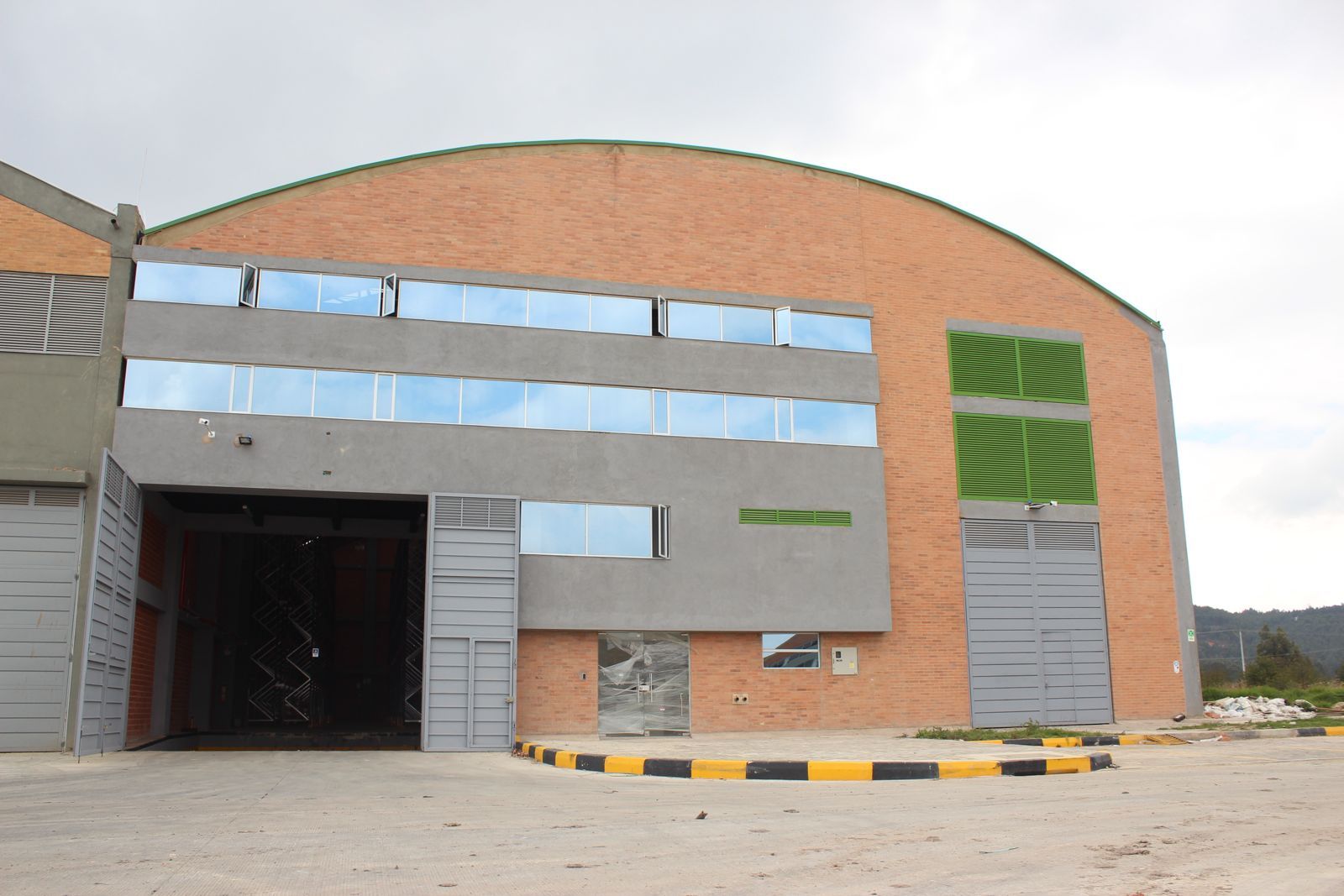 Bodega en arriendo Cundinamarca Mosquera Ub El Trebol Del Guali Et Ii 1500 m2 Habitaciones 0 Baños 2 Garajes 6 Precio $51000000