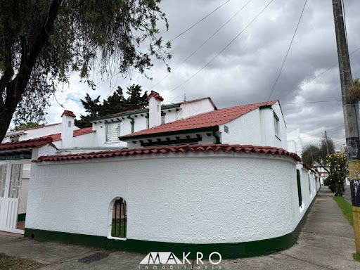 Casa en venta Cundinamarca Bogotá Villa Del Prado 181 m2 Habitaciones 3 Baños 3 Garajes 2 Precio $750000000