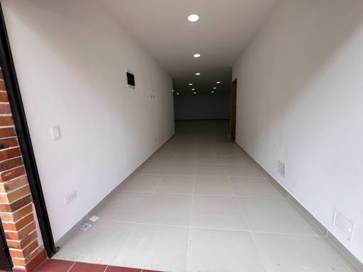 Local en arriendo Antioquia Envigado Alcalá 128 m2 Habitaciones 0 Baños 1 Garajes 0 Precio $4100000