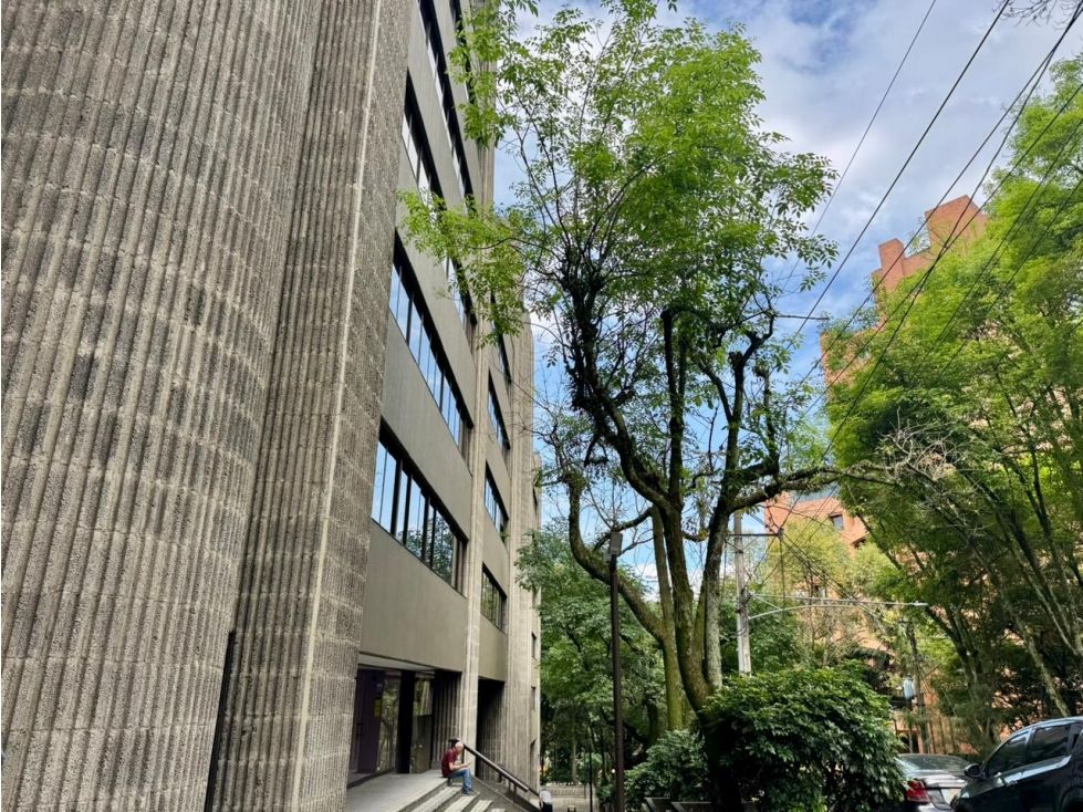 Oficina en venta Antioquia Medellín La Aguacatala 119 m2 Habitaciones 0 Baños 2 Garajes 3 Precio $1200000000