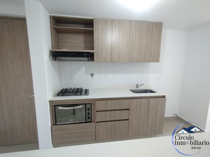 Apartamento en arriendo Antioquia Envigado El Salado 65 m2 Habitaciones 3 Baños 2 Garajes 2 Precio $2900000