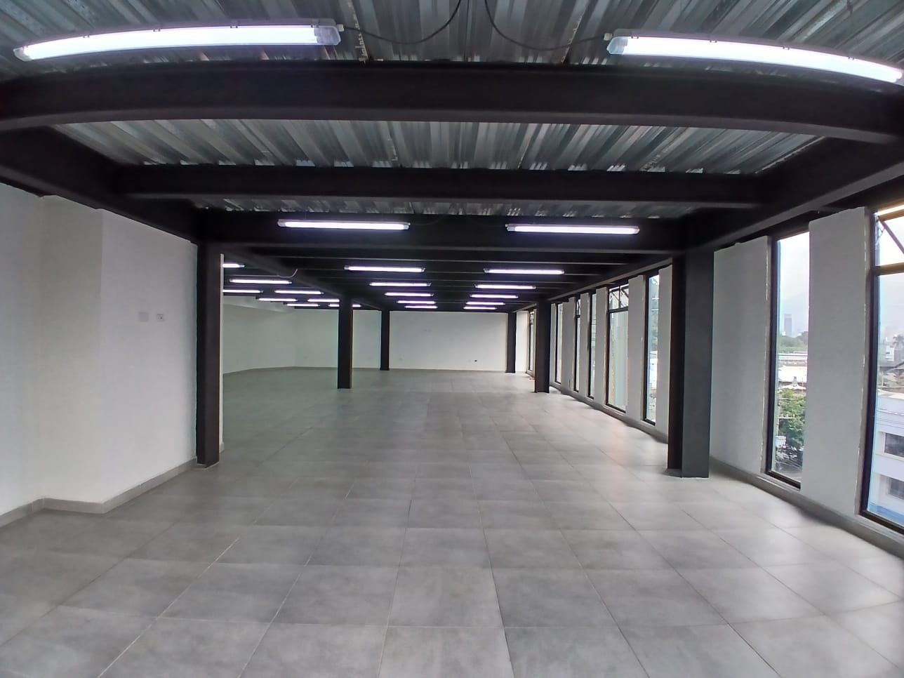 Bodega en arriendo Antioquia Medellín Tenche 165 m2 Habitaciones 0 Baños 2 Garajes 0 Precio $9000000