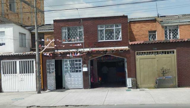 Casa en venta Cundinamarca Bogotá La Camelia 254 m2 Habitaciones 6 Baños 1 Garajes 0 Precio $700000000