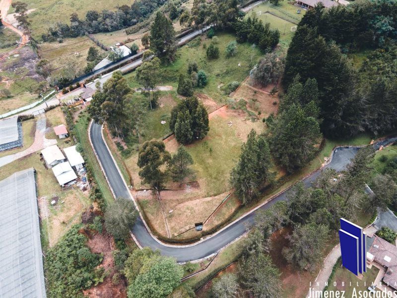 Lote en venta Antioquia Envigado Bosques De Zúñiga 4227 m2 Habitaciones 0 Baños 0 Garajes 0 Precio $1711000000