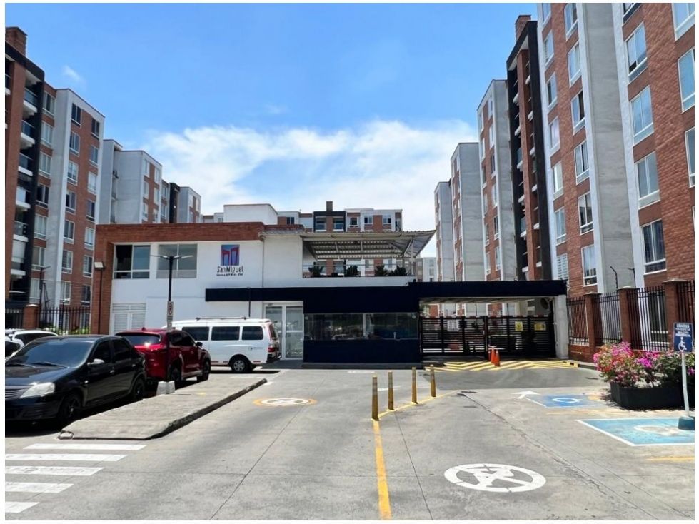 Apartamento en venta Valle Del Cauca Cali Lili 91 m2 Habitaciones 3 Baños 3 Garajes 1 Precio $400000000