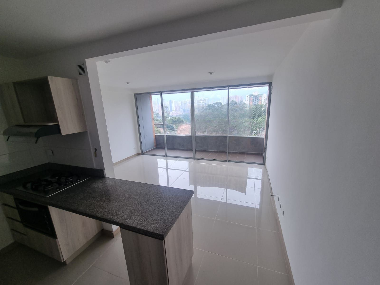 Apartamento en arriendo Antioquia La Estrella Ancón San Martín 75 m2 Habitaciones 3 Baños 2 Garajes 1 Precio $3200000