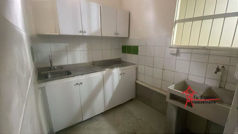 Apartaestudio en arriendo Antioquia Medellín Picacho 30 m2 Habitaciones 1 Baños 1 Garajes 0 Precio $1000000