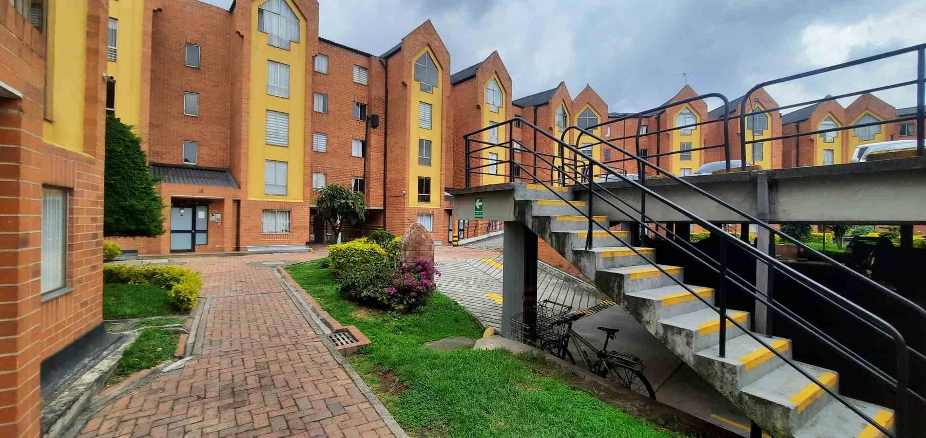 Apartamento en arriendo Cundinamarca Bogotá Cr Haycata 58 m2 Habitaciones 3 Baños 1 Garajes 1 Precio $1500000