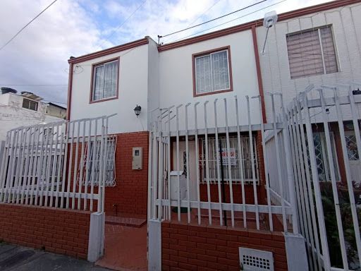 Apartamento en arriendo Cundinamarca Bogotá Nuevo Muzu 120 m2 Habitaciones 3 Baños 2 Garajes 0 Precio $2300000