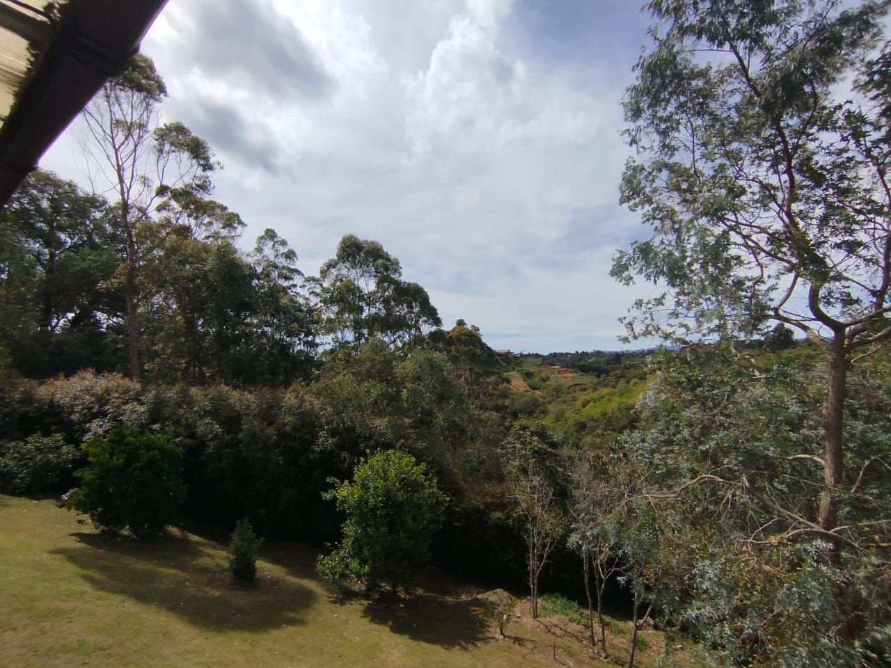 Casa en arriendo Antioquia Guarne Centro 240 m2 Habitaciones 3 Baños 3 Garajes 3 Precio $6300000