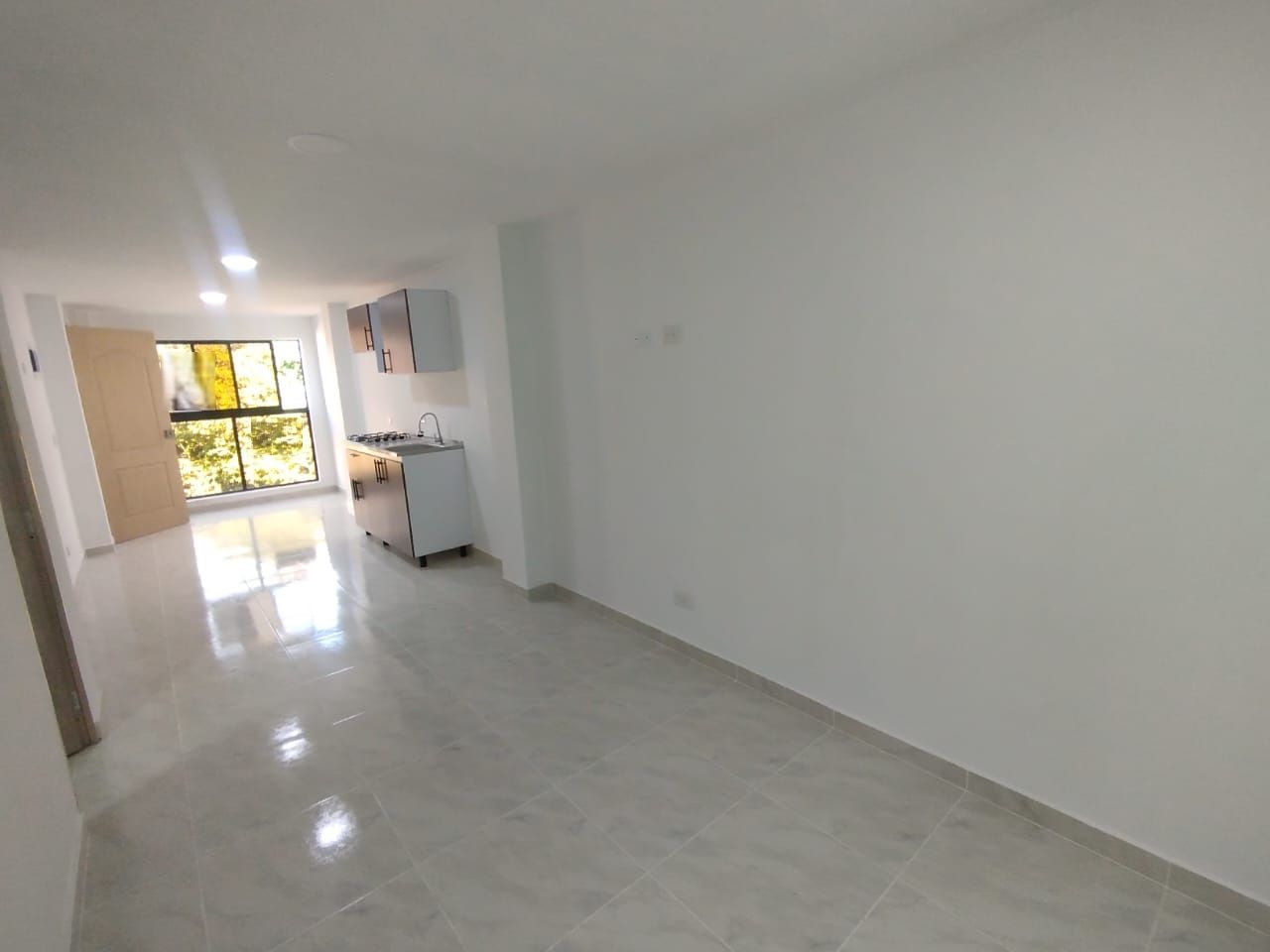 Apartaestudio en arriendo Antioquia Medellín Altavista 20 m2 Habitaciones 1 Baños 1 Garajes 0 Precio $1750000
