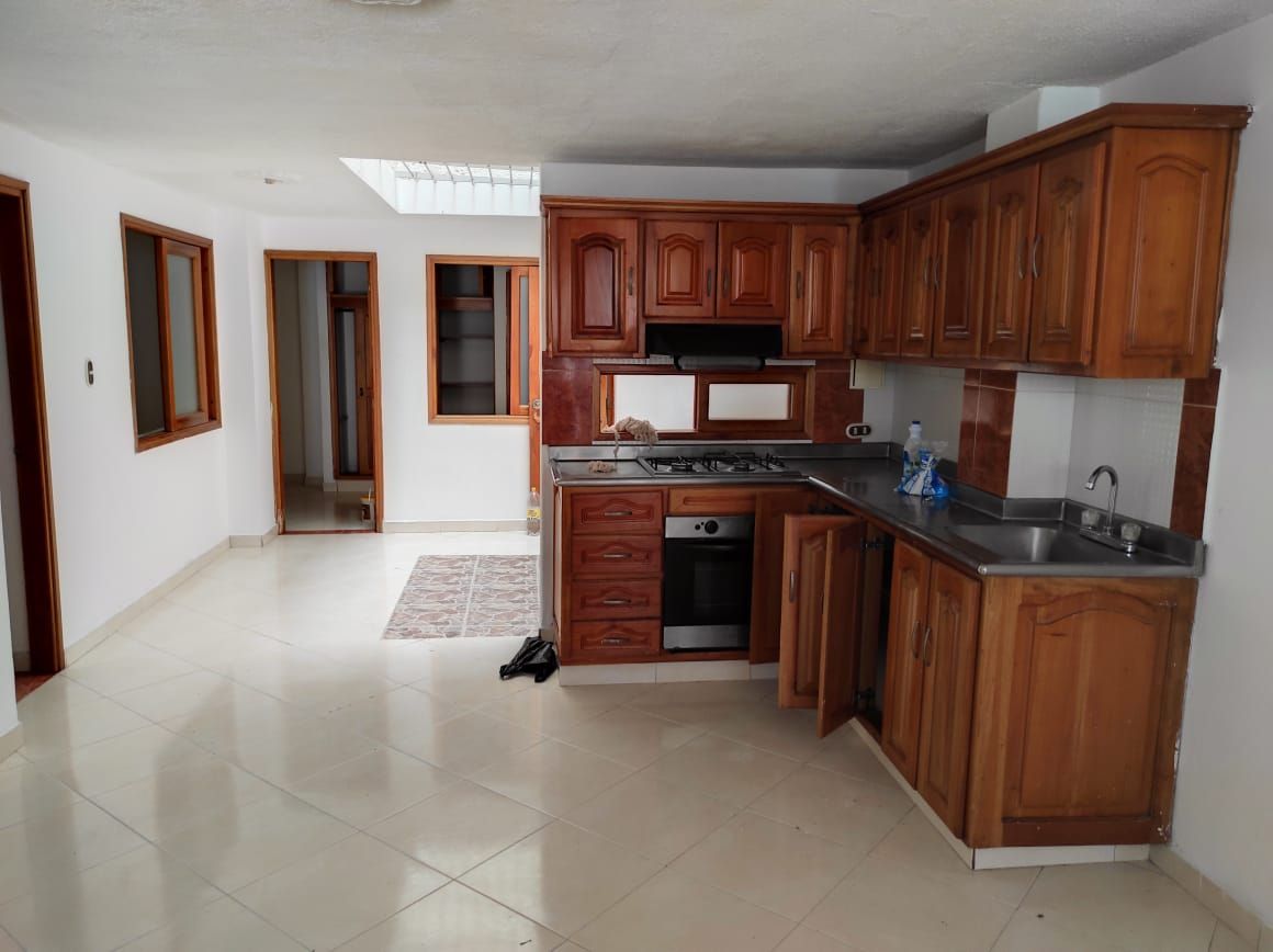 Casa en arriendo Antioquia Envigado San José 100 m2 Habitaciones 3 Baños 2 Garajes 1 Precio $2550000