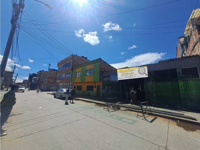 Lote en venta Cundinamarca Bogotá Ub Class 65 m2 Habitaciones 0 Baños 0 Garajes 2 Precio $600000000