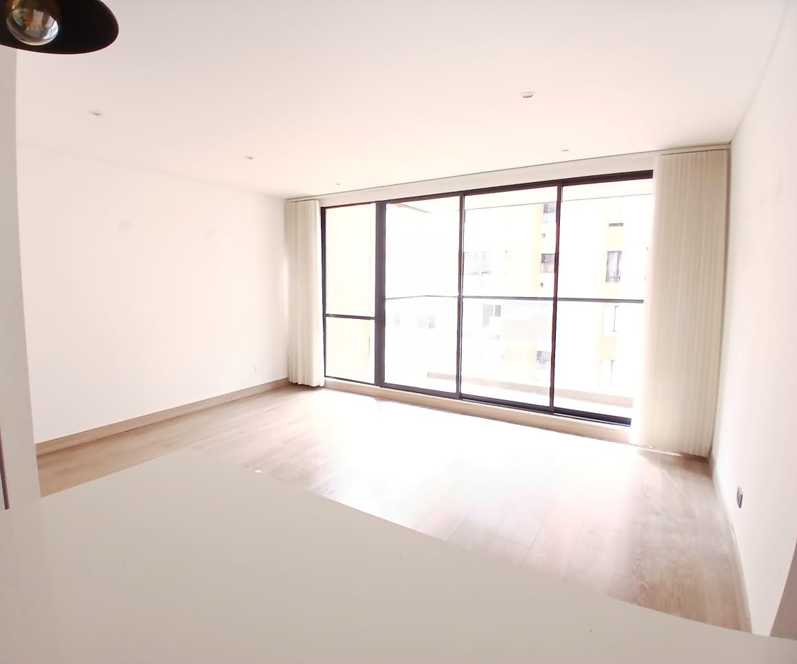 Apartamento en arriendo Cundinamarca Bogotá Cjr Portus 84 m2 Habitaciones 3 Baños 2 Garajes 1 Precio $4000000