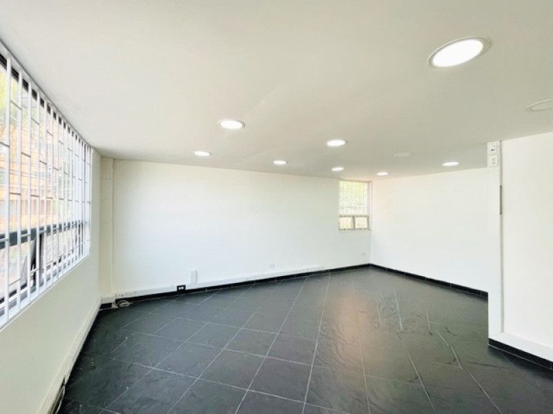 Casa en arriendo Cundinamarca Bogotá Santa Ana Occidental 190 m2 Habitaciones 5 Baños 3 Garajes 2 Precio $6500000